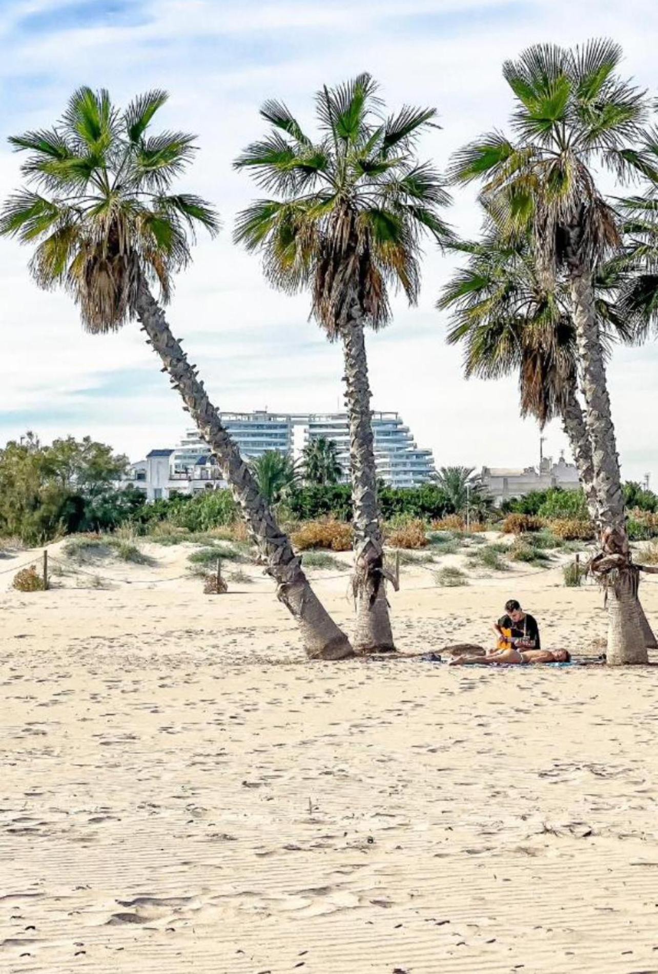 для жизни и отдыха * Canet d'En Berenguer